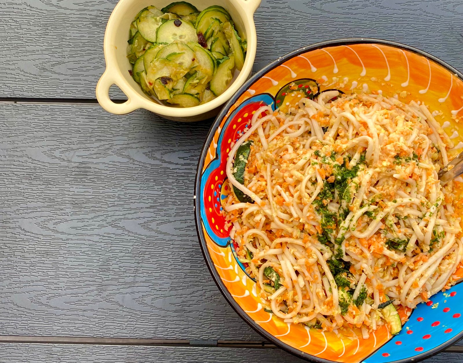 Koude udon salade met Tahini dressing